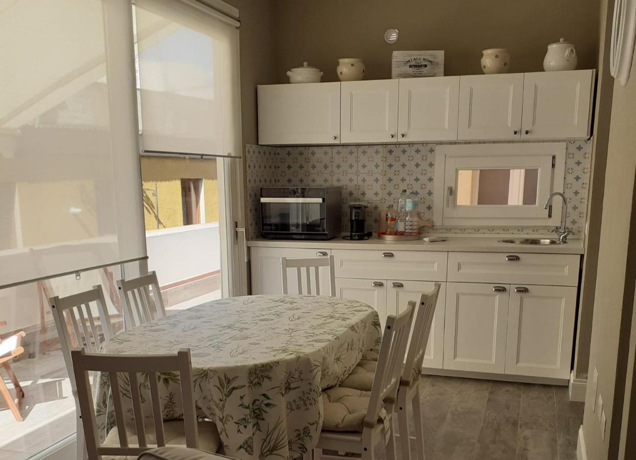 Momhouse - Appartamento - Каляри Екстериор снимка